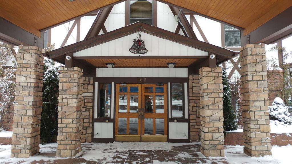 Silver Spruce Inn Glenwood Springs Exterior photo